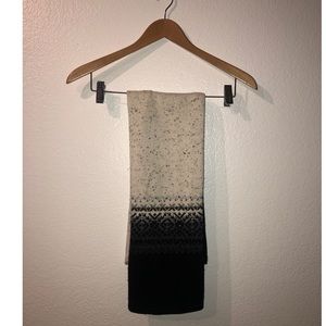 Talbots 10% wool Scarf